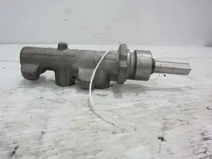 Foto de BOMBA FRENO PEUGEOT 307 (S1)(04.2001) 1.6 16V CAT (109 CV / 80 KW) referencia 22447679 foto 4