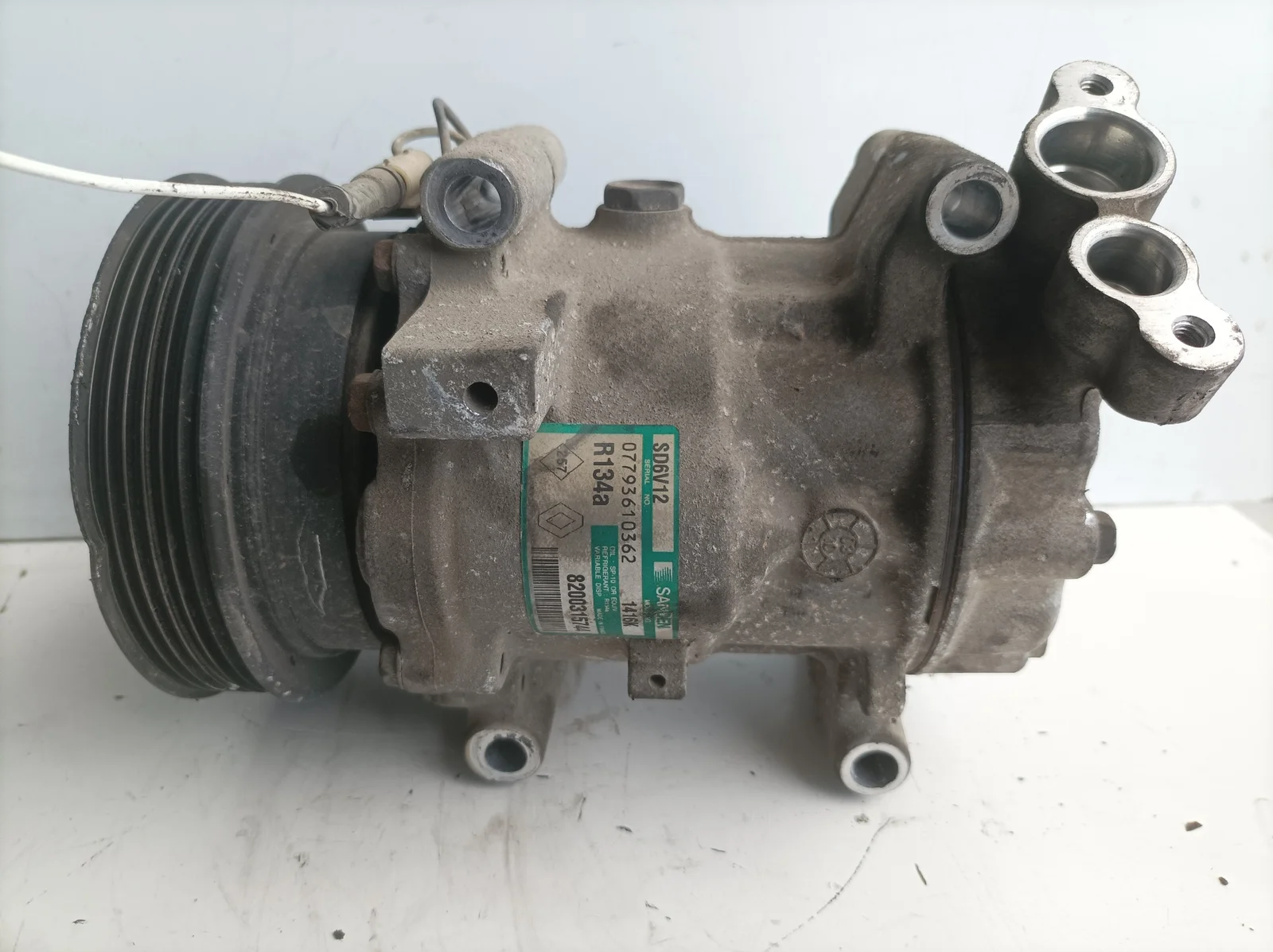 Foto de COMPRESOR AIRE ACONDICIONADO RENAULT CLIO II FASE II (B/CB0) referencia 8200315744