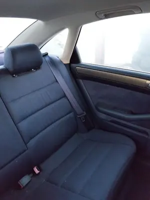 Foto de CINTURON SEGURIDAD TRASERO IZQUIERDO AUDI A6 BERLINA (4B2) 1.8 20V Turbo (150 CV / 110 KW)