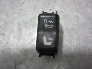 Foto de INTERRUPTOR MERCEDES-BENZ CLASE 124 (BM 124) BERLINA 3.0 CAT (180 CV / 132 KW) referencia 1298207510 foto 3