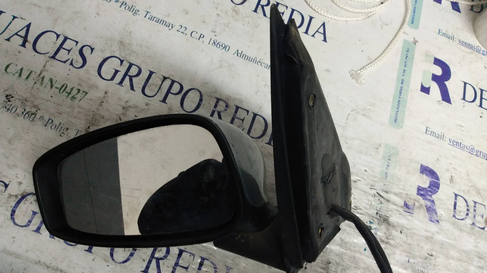 Foto de RETROVISOR IZQUIERDO FIAT STILO (192) 1.9 JTD CAT (116 CV / 85 KW) referencia 735306558