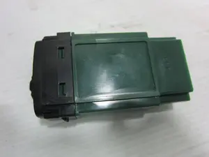 Foto de INTERRUPTOR MITSUBISHI ASX (GA0W) 1.6 CAT (117 CV / 86 KW) foto 4
