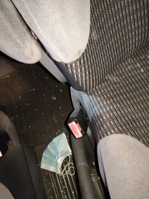 Foto de ENGANCHE CINTURON DELANTERO IZQUIERDO CITROEN XSARA PICASSO