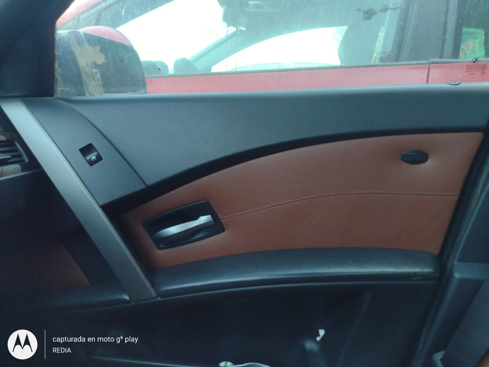 Foto de GUARNECIDO PUERTA DELANTERA DERECHA BMW SERIE 5 BERLINA (E60) 3.0 Turbodiesel CAT (218 CV / 160 KW)
