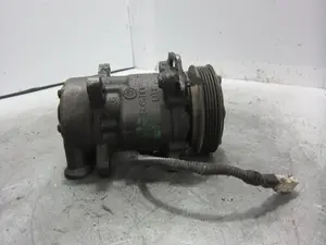 Foto de COMPRESOR AIRE ACONDICIONADO CITROEN SAXO 1.4 (75 CV / 55 KW) referencia SD6V121431F foto 3