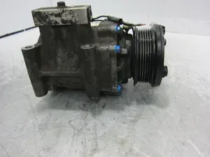Foto de COMPRESOR AIRE ACONDICIONADO FORD FIESTA (CBK) referencia YS4H19D629AC foto 3