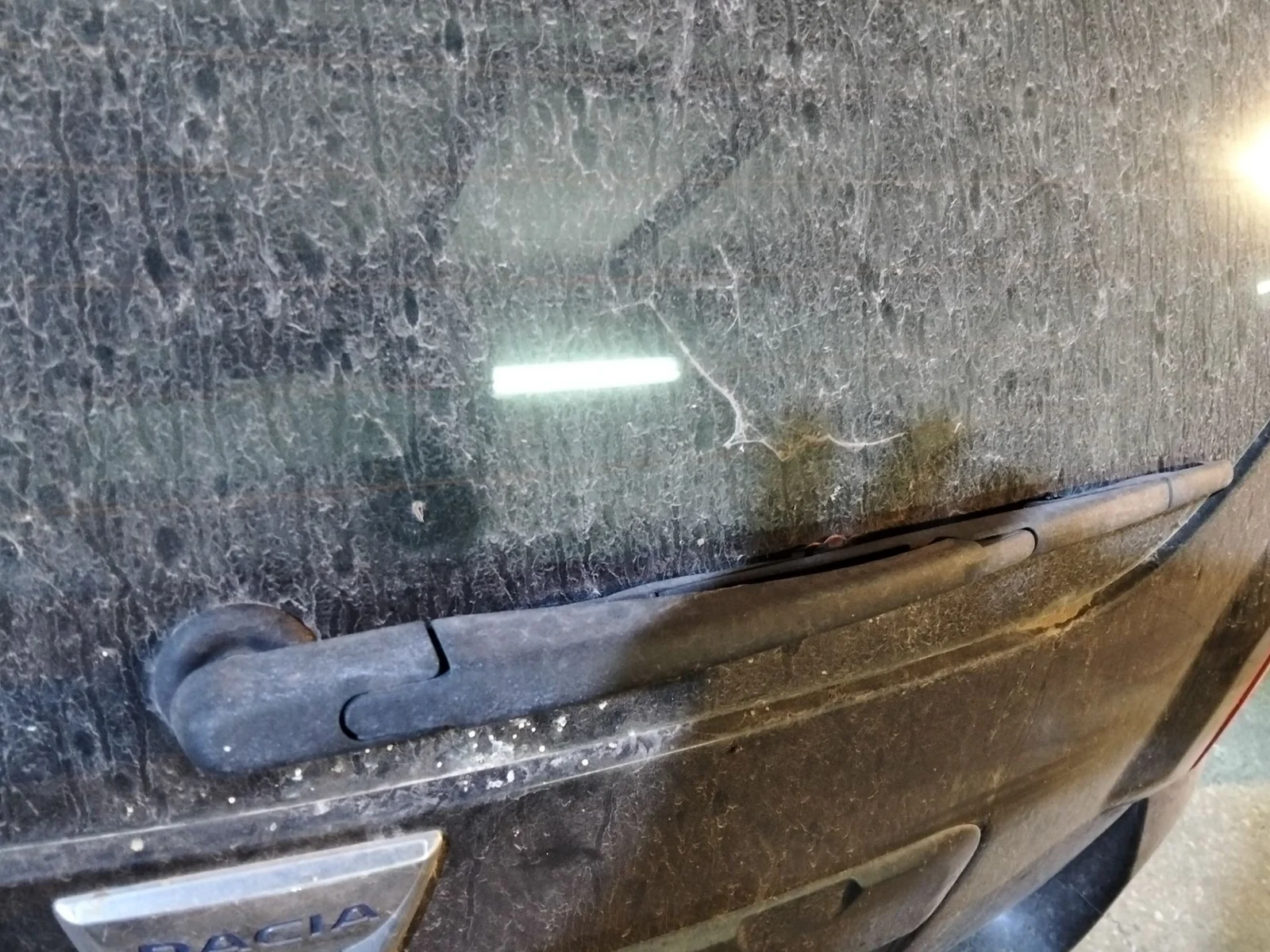 Foto de BRAZO LIMPIA TRASERO DACIA DUSTER I 1.2 16V TCE CAT (125 CV / 92 KW) referencia 287812906R