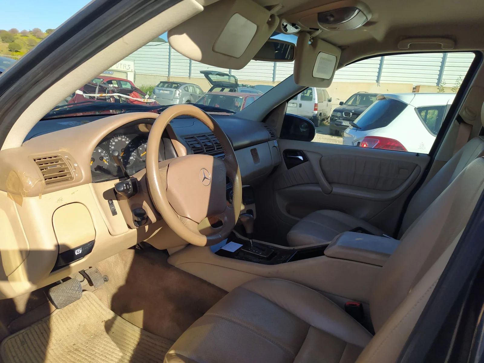 Foto de MANDO LIMPIA MERCEDES-BENZ CLASE ML (BM 163) 2.7 CDI 20V CAT (163 CV / 120 KW)