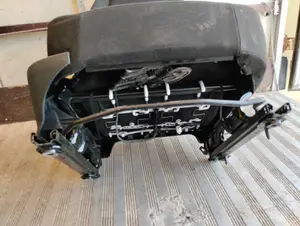 Foto de ASIENTO DELANTERO DERECHO PEUGEOT 308 SW 1.6 HDi FAP (112 CV / 82 KW) foto 2