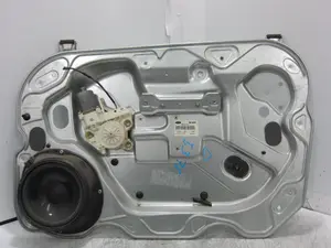 Foto de ELEVALUNAS DELANTERO DERECHO FORD FOCUS BERLINA (CB4) 1.6 16V CAT (101 CV / 74 KW) referencia 984705204