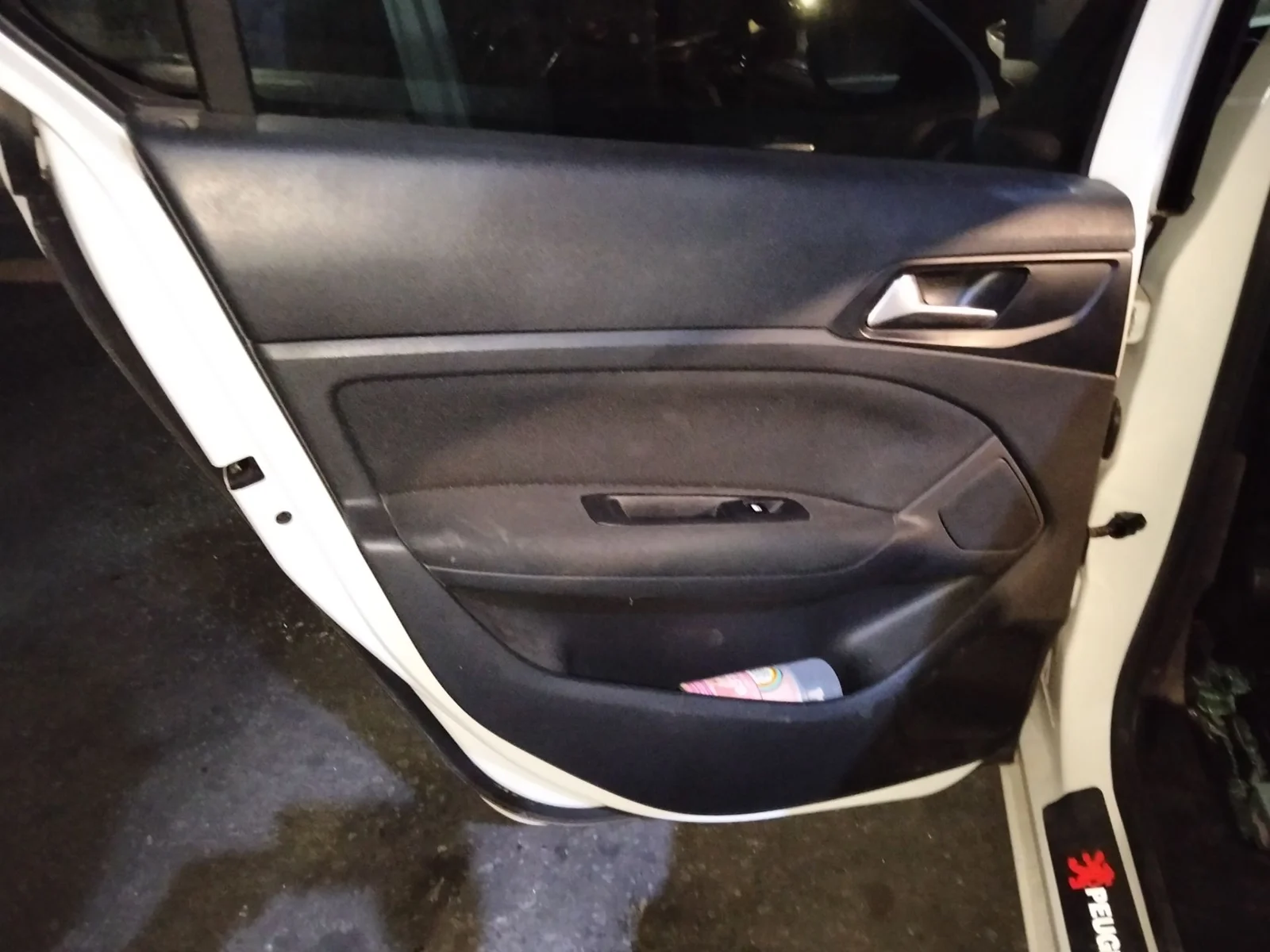 Foto de GUARNECIDO PUERTA TRASERA IZQUIERDA PEUGEOT 308