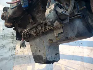 Foto de MOTOR COMPLETO CHRYSLER JEEP GR.CHEROKEE (ZJ)/(Z) 5.2 V8 CAT (211 CV / 155 KW) referencia ELF foto 14