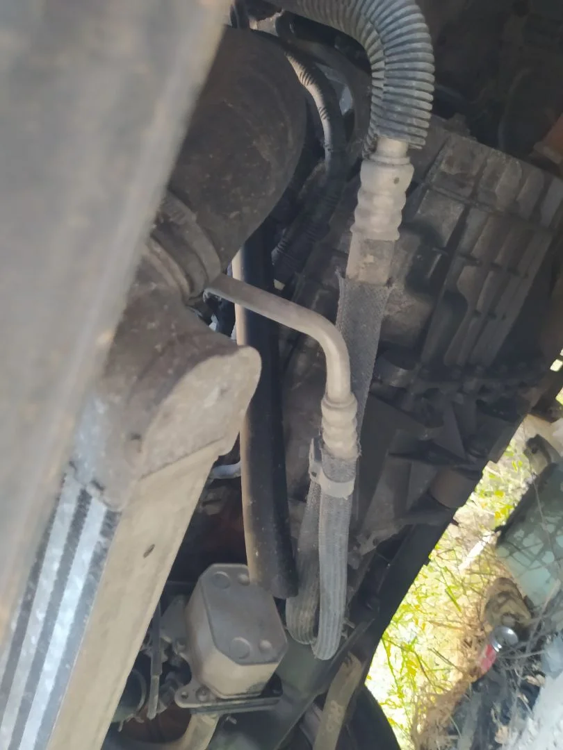 Foto de PUENTE DELANTERO FORD TRANSIT COMBI (TT9) 2.2 TDCi CAT (116 CV / 85 KW)