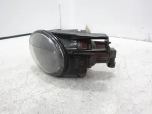 Foto de FARO ANTINIEBLA IZQUIERDO VOLKSWAGEN PASSAT BERLINA (3C2) 2.0 TDI (140 CV / 103 KW) referencia 271274 foto 10
