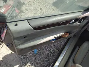 Foto de MANETA INTERIOR DELANTERA IZQUIERDA MERCEDES-BENZ CLK (BM 208) CABRIO 3.2 V6 18V CAT (218 CV / 160 KW) referencia A2087600161