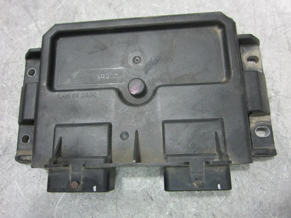 Foto de CENTRALITA MOTOR UCE PEUGEOT PARTNER (S2) 1.9 Diesel (69 CV / 51 KW) referencia 80964C