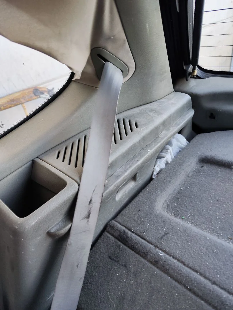 Foto de CINTURON SEGURIDAD TRASERO DERECHO RENAULT SCENIC I (JA...) 1.9 dCi Diesel CAT (102 CV / 75 KW)