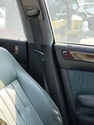 Foto de CINTURON SEGURIDAD DELANTERO IZQUIERDO AUDI A6 BERLINA (4B2) 2.5 V6 24V TDI (150 CV / 110 KW)