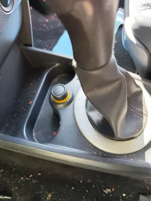 Foto de CENICERO RENAULT MEGANE II BERLINA 5P 1.5 dCi Diesel (101 CV / 74 KW)