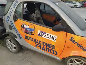 Foto de PUERTA DELANTERA DERECHA SMART CITY-COUPE 0.6 Turbo CAT (54 CV / 40 KW)