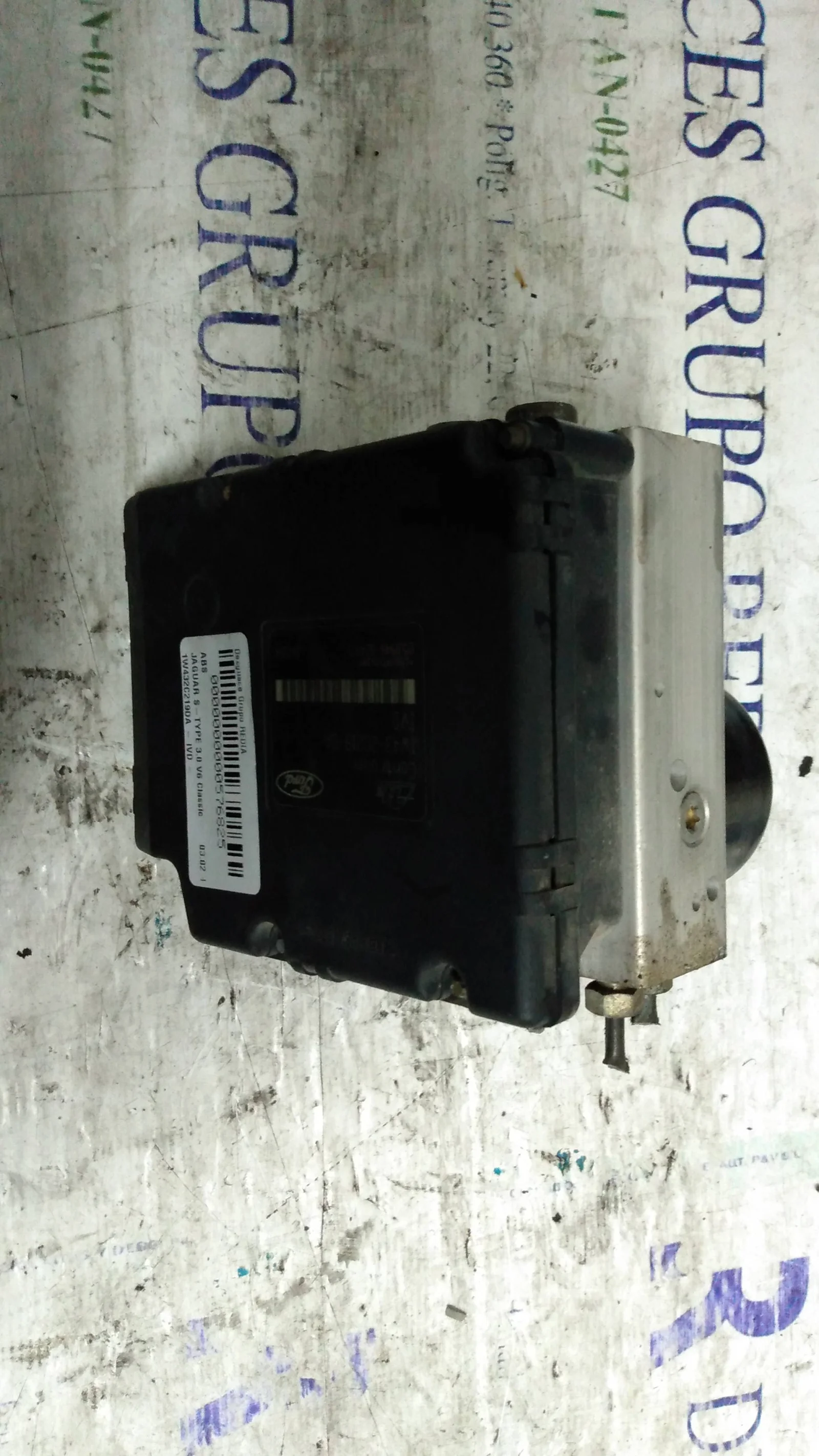 Foto de ABS JAGUAR S-TYPE 3.0 V6 24V CAT (238 CV / 175 KW) referencia 1W432C219DA - IVD -