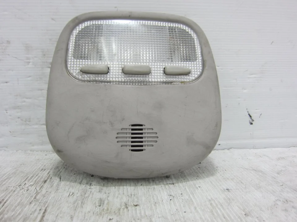 Foto de LUZ INTERIOR PEUGEOT 407 1.6 HDi FAP CAT (9HZ / DV6TED4) (109 CV / 80 KW) referencia 9636696877