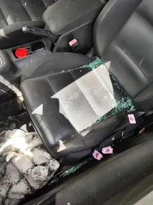 Foto de ASIENTO DELANTERO IZQUIERDO VOLKSWAGEN GOLF VI (5K1)(10.2008) 2.0 TDI (110 CV / 81 KW)