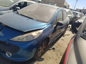 Foto de ALETA DELANTERA IZQUIERDA PEUGEOT 207 SW 1.4 16V VTi (95 CV / 70 KW) referencia 7840R9 foto 2
