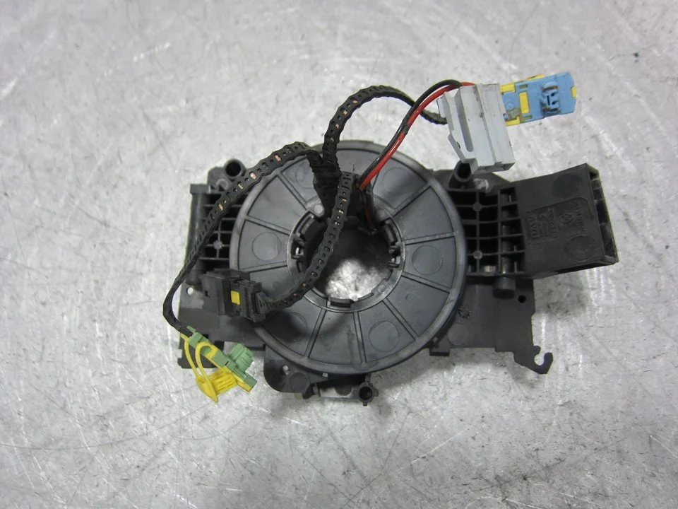 Foto de ANILLO AIRBAG RENAULT ESPACE IV (JK0) 2.0 16V (136 CV / 100 KW) referencia 8200328896