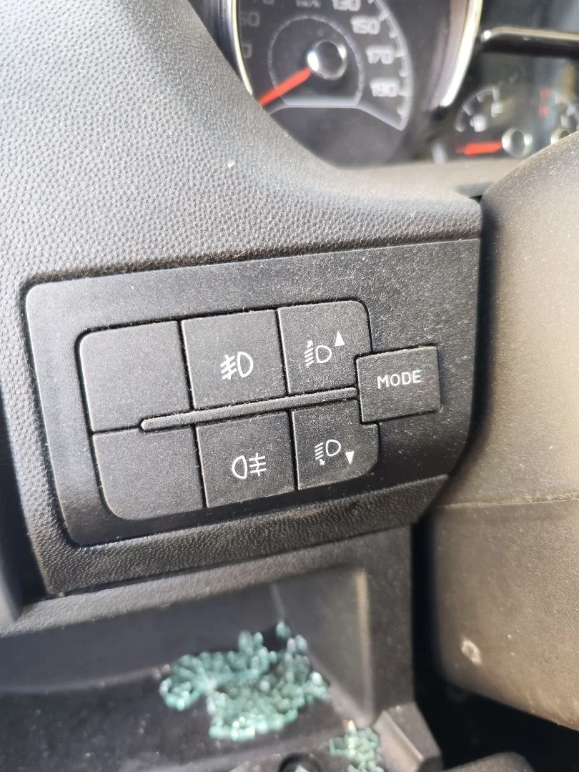 Foto de INTERRUPTOR FIAT DUCATO 3 MAXI FURGÓN TS 35 (295) 2.3 JTD CAT (148 CV / 109 KW)