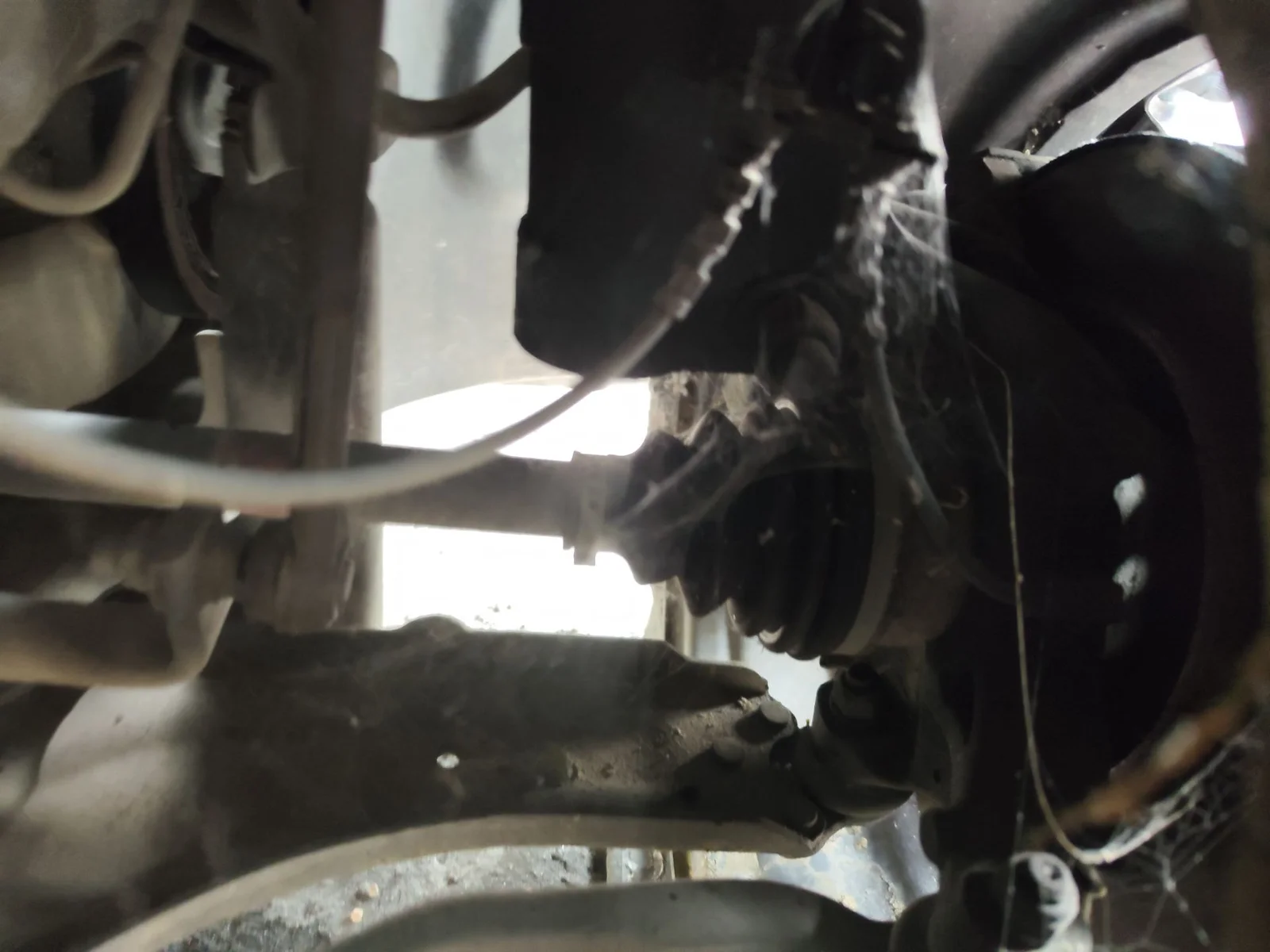 Foto de BRAZO SUSPENSION DELANTERO DERECHO RENAULT MEGANE III BERLINA 5P 1.5 dCi Diesel FAP (110 CV / 81 KW)