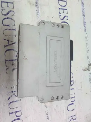 Foto de CENTRALITA MOTOR UCE KIA SHUMA 1.5 CAT (88 CV / 65 KW) referencia 0K2AC18881A foto 3
