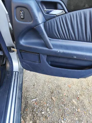 Foto de ELEVALUNAS TRASERO DERECHO MERCEDES-BENZ CLASE E (BM 210) BERLINA 3.0 Turbodiesel CAT (177 CV / 130 KW)