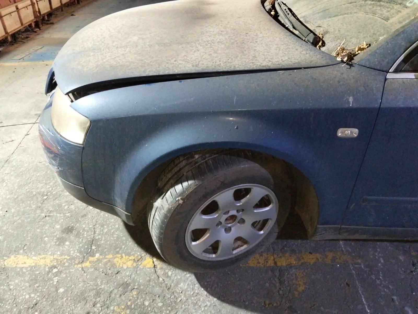 Foto de ALETA DELANTERA IZQUIERDA AUDI A4 BERLINA (8E)