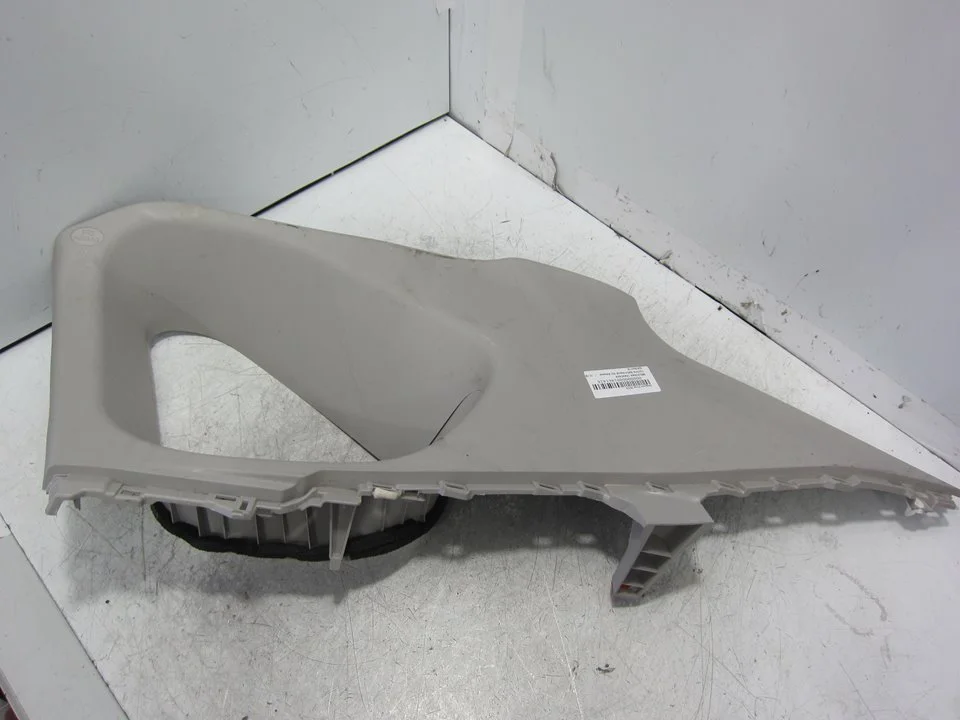 Foto de MOLDURAS TRASERAS TOYOTA RAV4 referencia 6247042170