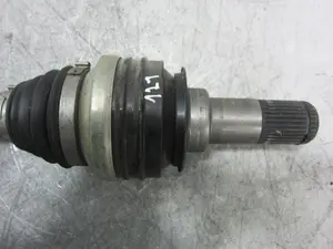 Foto de TRANSMISION TRASERA DERECHA PORSCHE MACAN (95BA) referencia 95B501203K foto 2