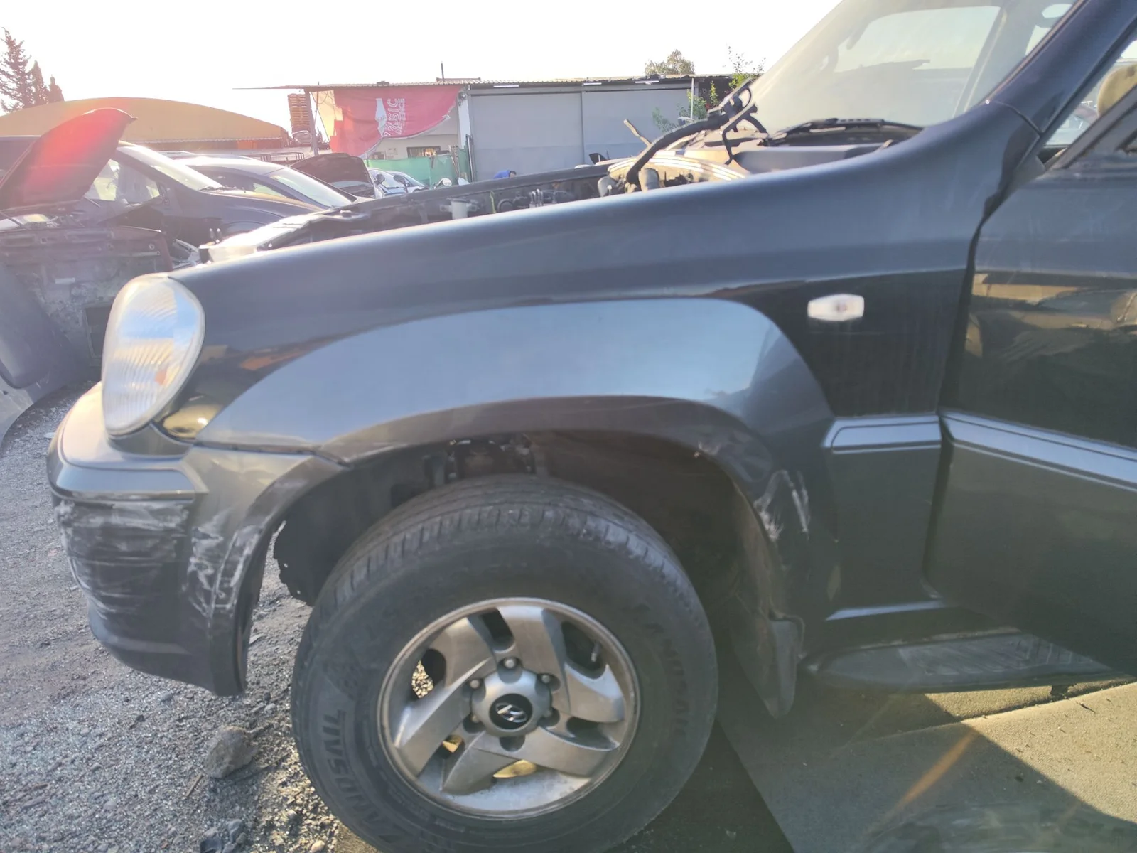 Foto de ALETA DELANTERA IZQUIERDA HYUNDAI TERRACAN (HP) 2.9 CRDi CAT (150 CV / 110 KW)