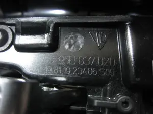 Foto de MANETA INTERIOR TRASERA DERECHA PORSCHE MACAN (95BA) referencia 95B837020 foto 2