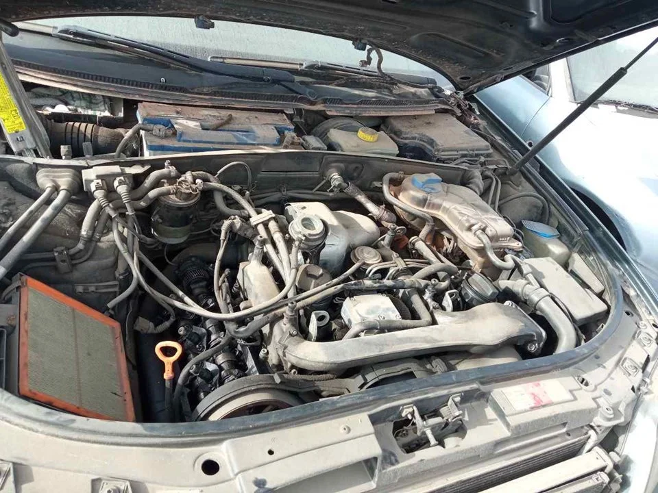 Foto de DESPIECE MOTOR AUDI A6 BERLINA (4B2) 2.5 V6 24V TDI (180 CV / 132 KW) referencia AKN