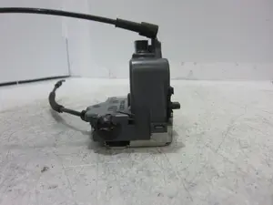 Foto de CERRADURA PUERTA TRASERA DERECHA RENAULT SCENIC II (JM) 1.5 dCi Diesel (106 CV / 78 KW) referencia 119332 foto 2