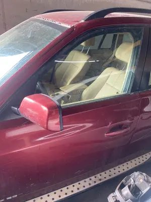 Foto de PUERTA DELANTERA IZQUIERDA BMW SERIE X3 (E83) 2.0 Turbodiesel CAT (177 CV / 130 KW)
