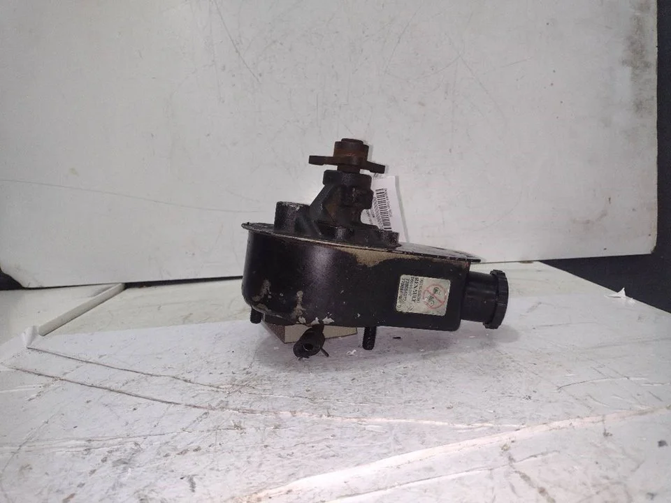 Foto de BOMBA DIRECCION RENAULT MEGANE I BERL./ BERL. CON PORTÓN (BA0) referencia 26046187