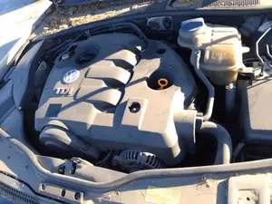 Foto de MOTOR COMPLETO VOLKSWAGEN PASSAT BERLINA (3B3) 1.9 TDI (131 CV / 96 KW) referencia AWX