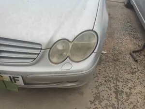 Foto de FARO IZQUIERDO MERCEDES-BENZ CLK (BM 209) CABRIO 3.2 V6 18V CAT (218 CV / 160 KW) foto 4