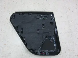 Foto de GUARNECIDO PUERTA TRASERA DERECHA PORSCHE MACAN (95BA) referencia 95B867212 foto 3
