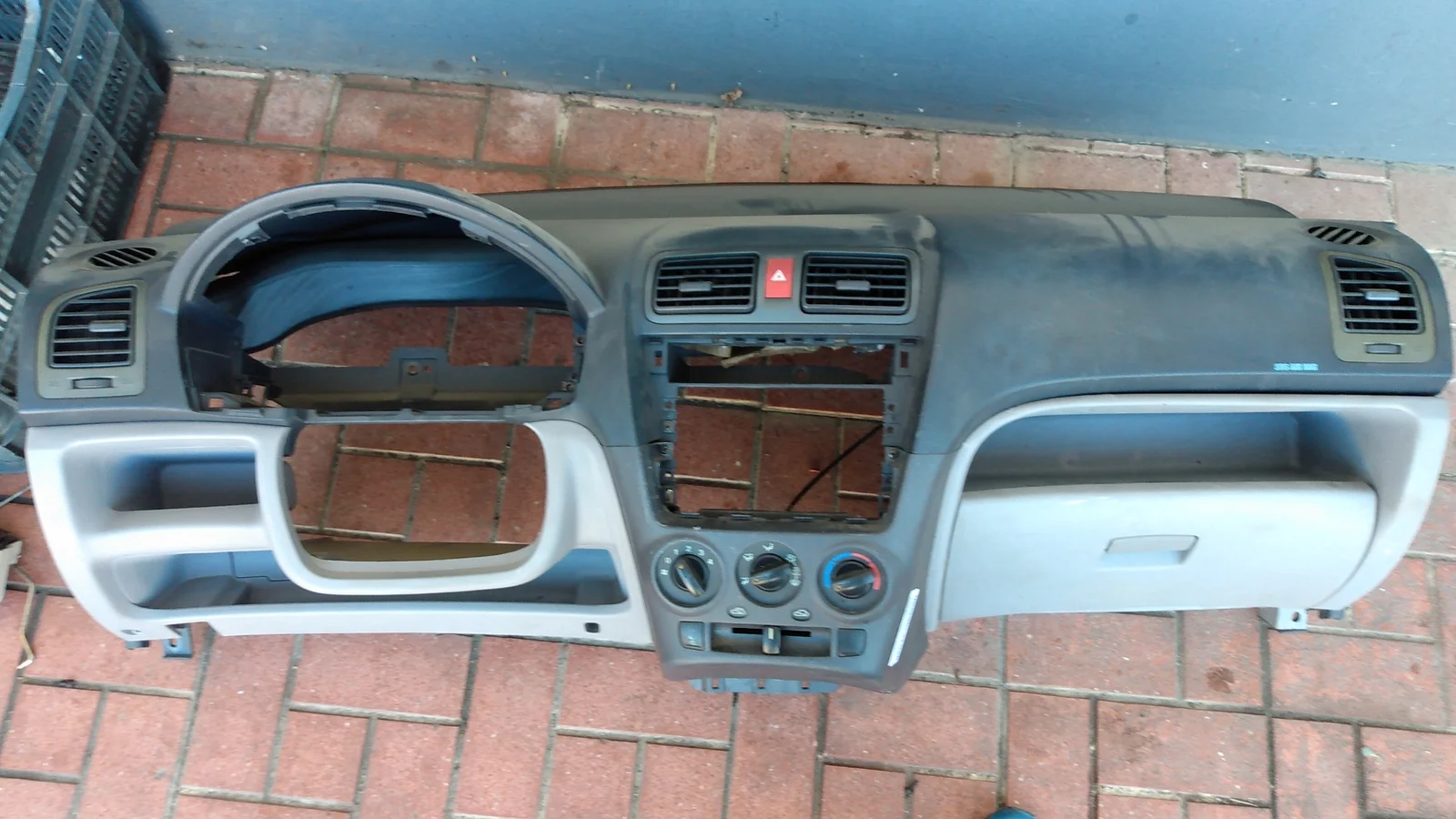 Foto de SALPICADERO KIA PICANTO (SA) 1.1 CAT (65 CV / 48 KW)