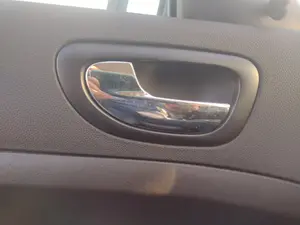 Foto de MANETA INTERIOR DELANTERA IZQUIERDA PEUGEOT 307 (S1)(04.2001) 2.0 HDi CAT (90 CV / 66 KW) referencia 9143E9
