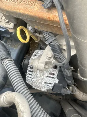 Foto de ALTERNADOR NISSAN MICRA (K12E) 1.2 CAT (65 CV / 48 KW)