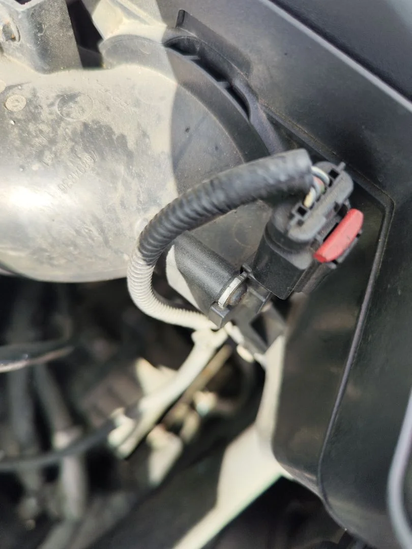 Foto de CAUDALIMETRO VOLVO V50 FAMILIAR 2.0 Diesel CAT (136 CV / 100 KW) referencia 31251735