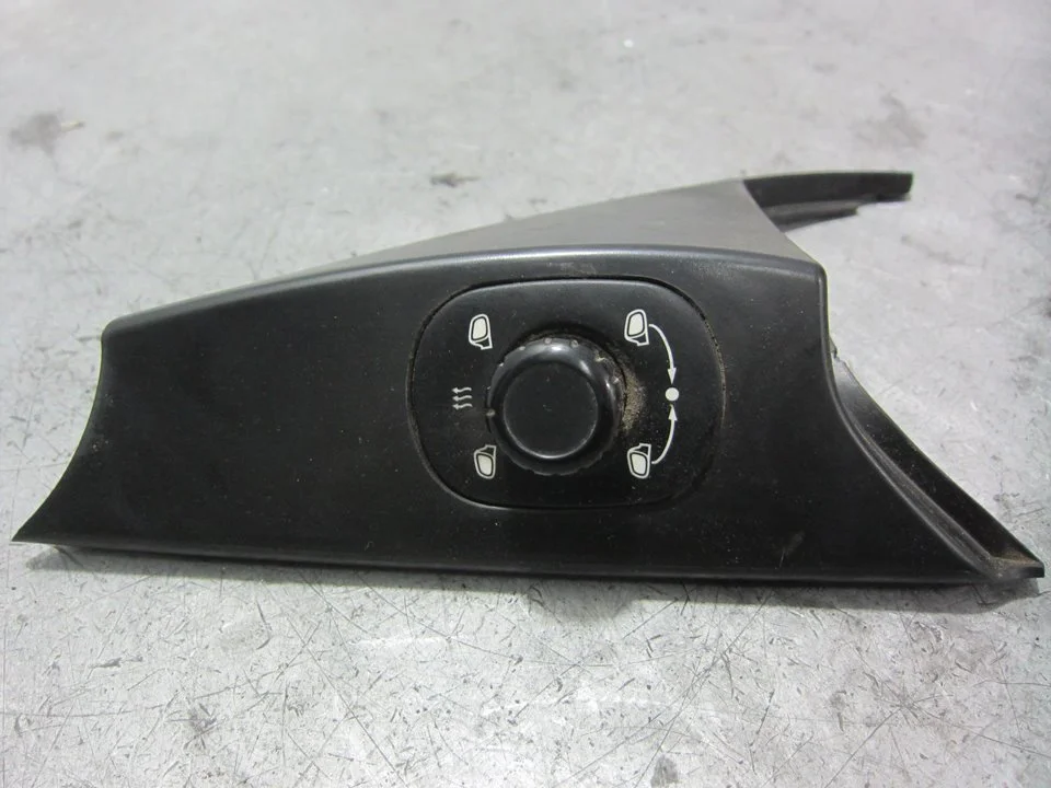 Foto de MANDO RETROVISOR PORSCHE CAYENNE (TIPO 92A) 3.0 V6 TDI CAT (239 CV / 176 KW) referencia 7L5959565